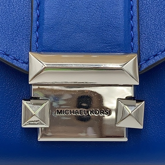 Michael Kors Whitney Small Leather Chain Wallet - Picture 5 of 16